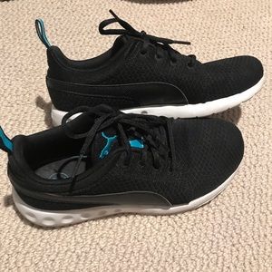 PUMA Carson Mesh Sneakers